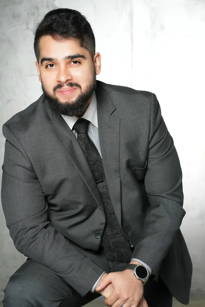 Eddy De La Cruz — Real Estate Agent